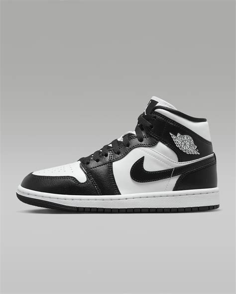 nike air jordan 1 mid maat 32|jordan 1 mid price.